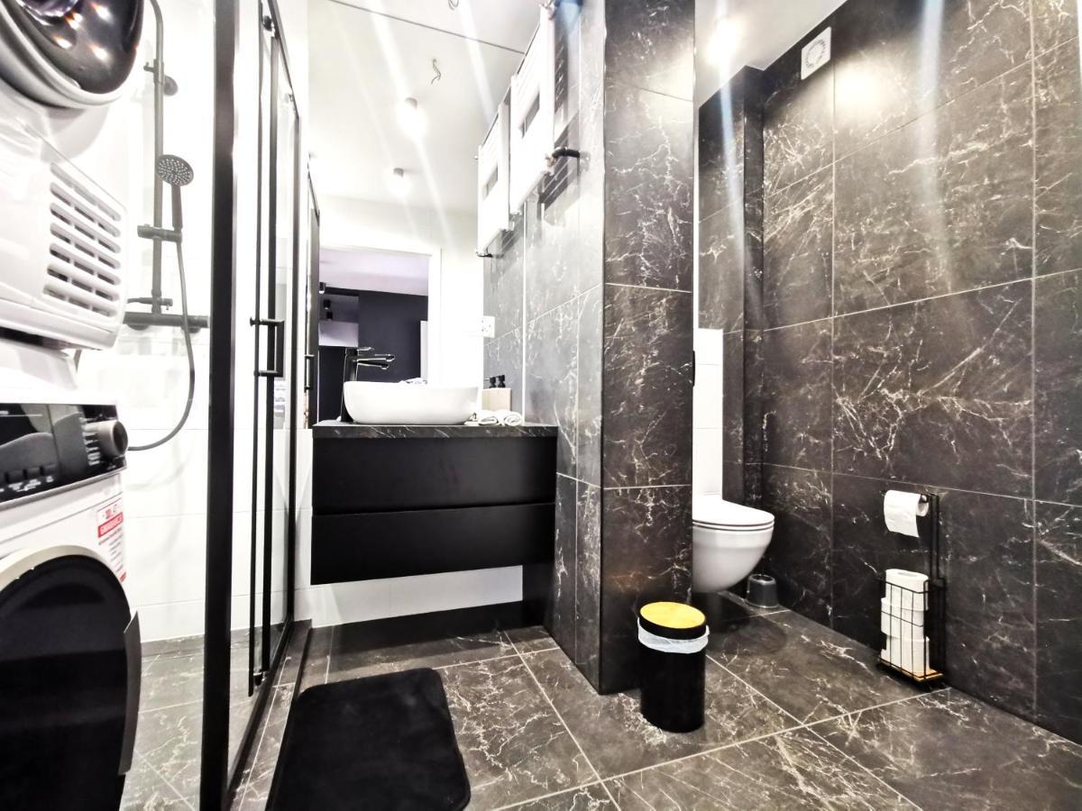 Gliniana Apartment ~ Self Check-In 24H ~ Lift Wrocław Extérieur photo